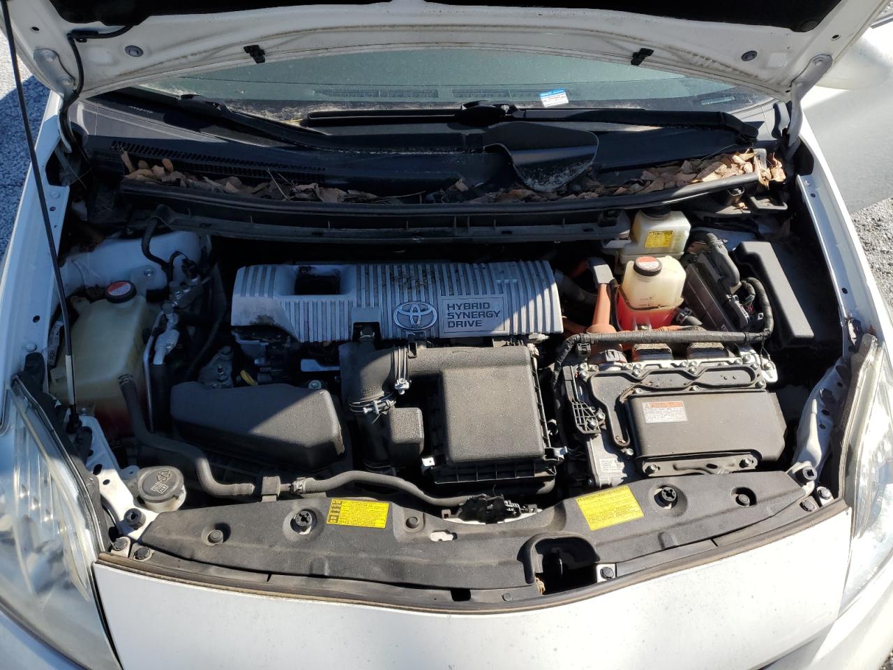 2015 Toyota Prius - Image 11