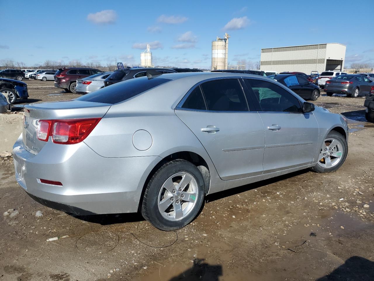 2015 Chevrolet Malibu - Image 3