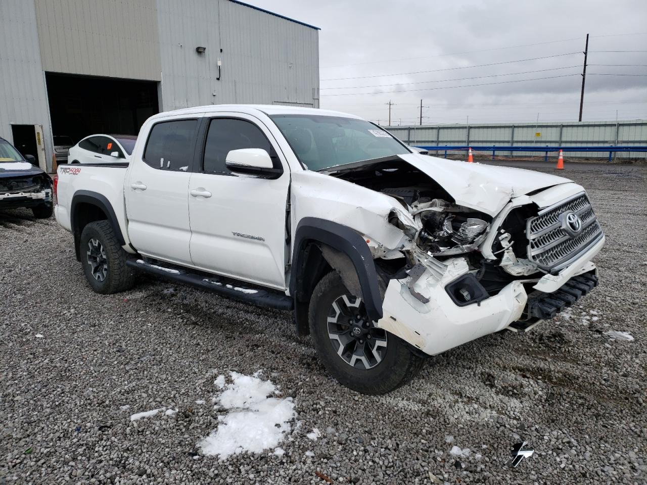 2017 Toyota Tacoma - Image 4