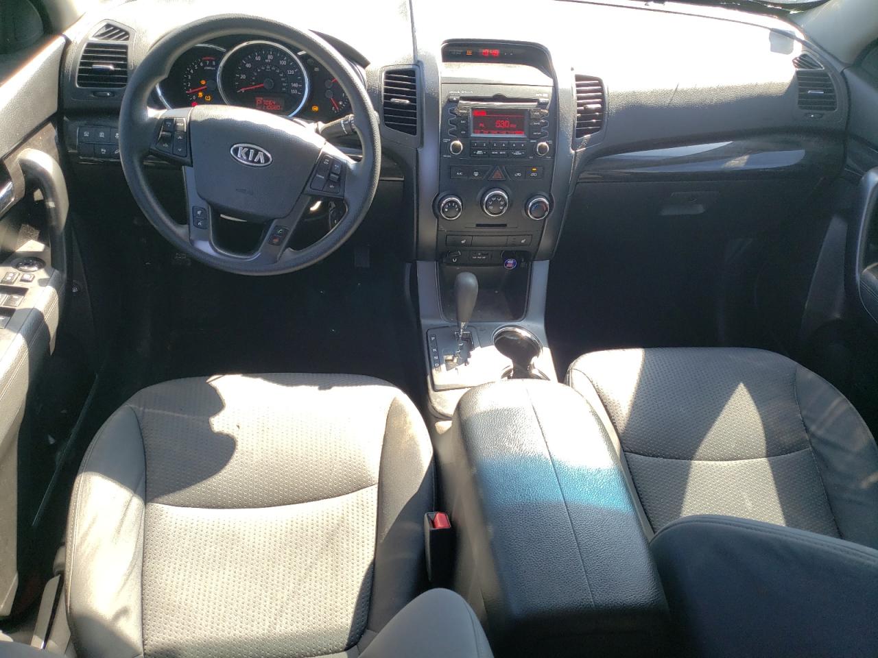 2012 Kia Sorento - Image 8