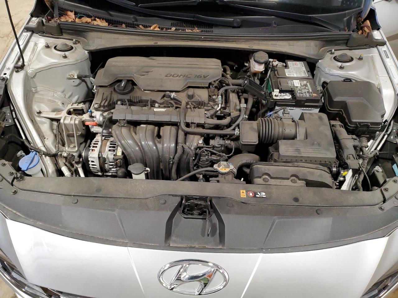 2021 Hyundai Elantra - Image 11