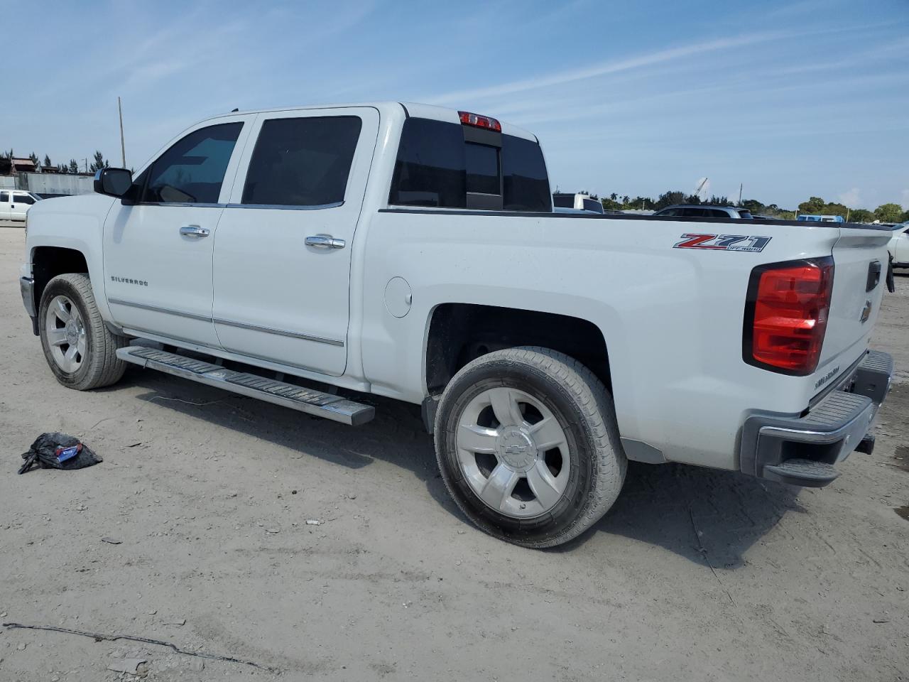 2015 Chevrolet Silverado - Image 2