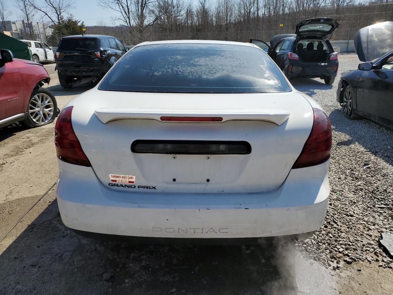 2006 Pontiac Grand Prix VIN: 2G2WP552561106989 Lot: 47416235
