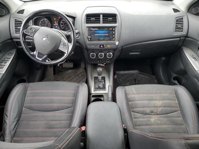  MITSUBISHI OUTLANDER 2018 Szary