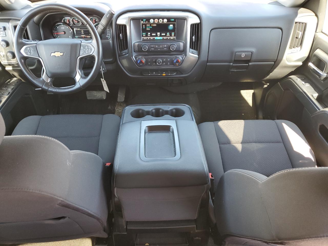 2017 Chevrolet Silverado - Image 8