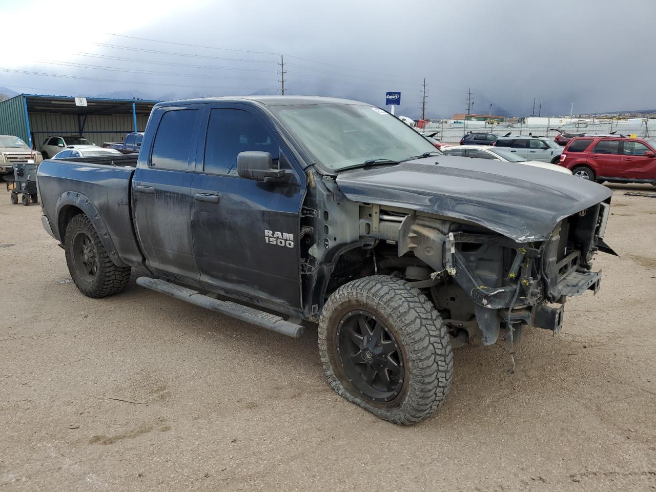 2015 RAM 1500 - Image 4