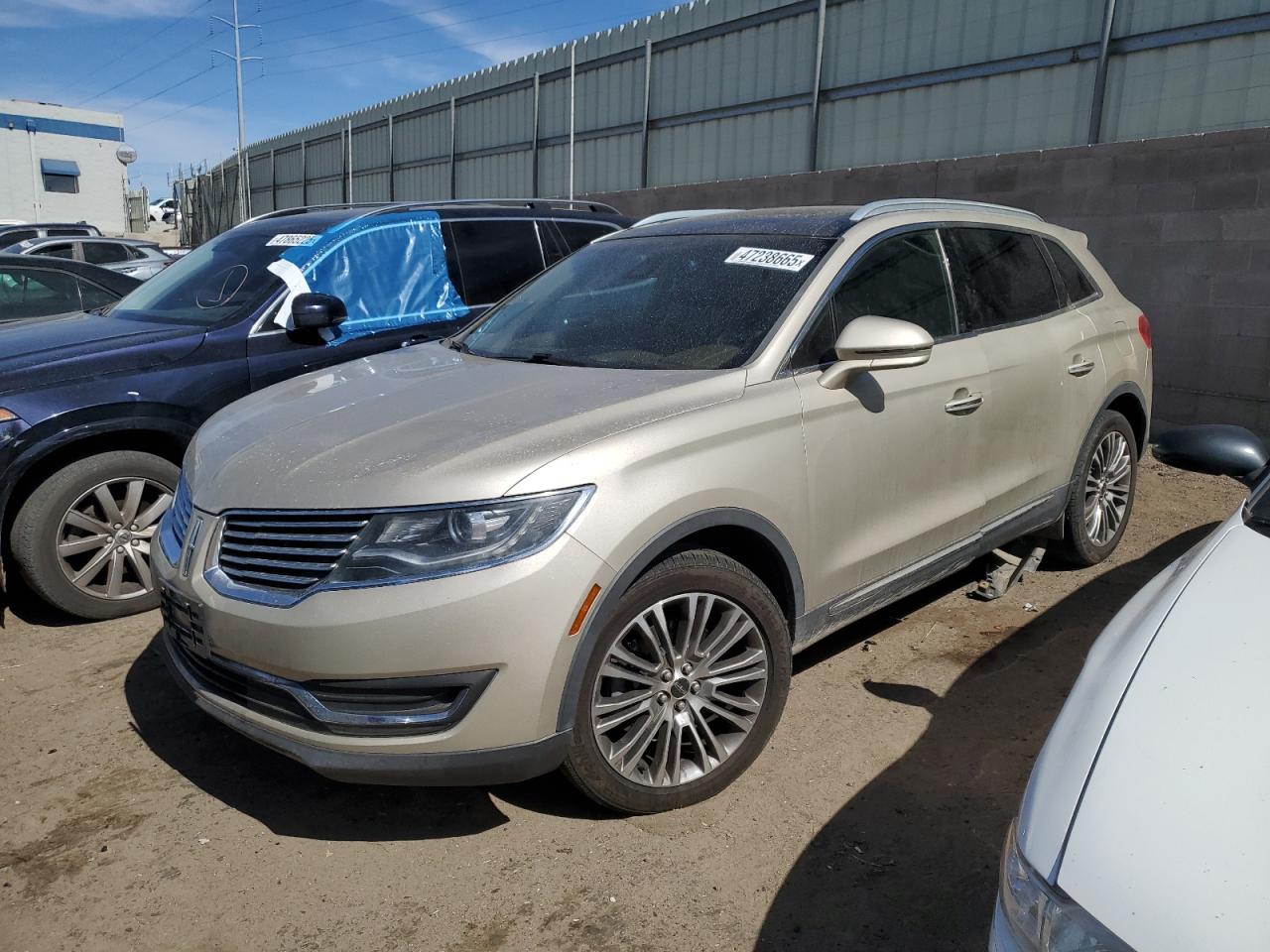 2017 Lincoln Mkx Reserve for Sale in Albuquerque, NM - Front End