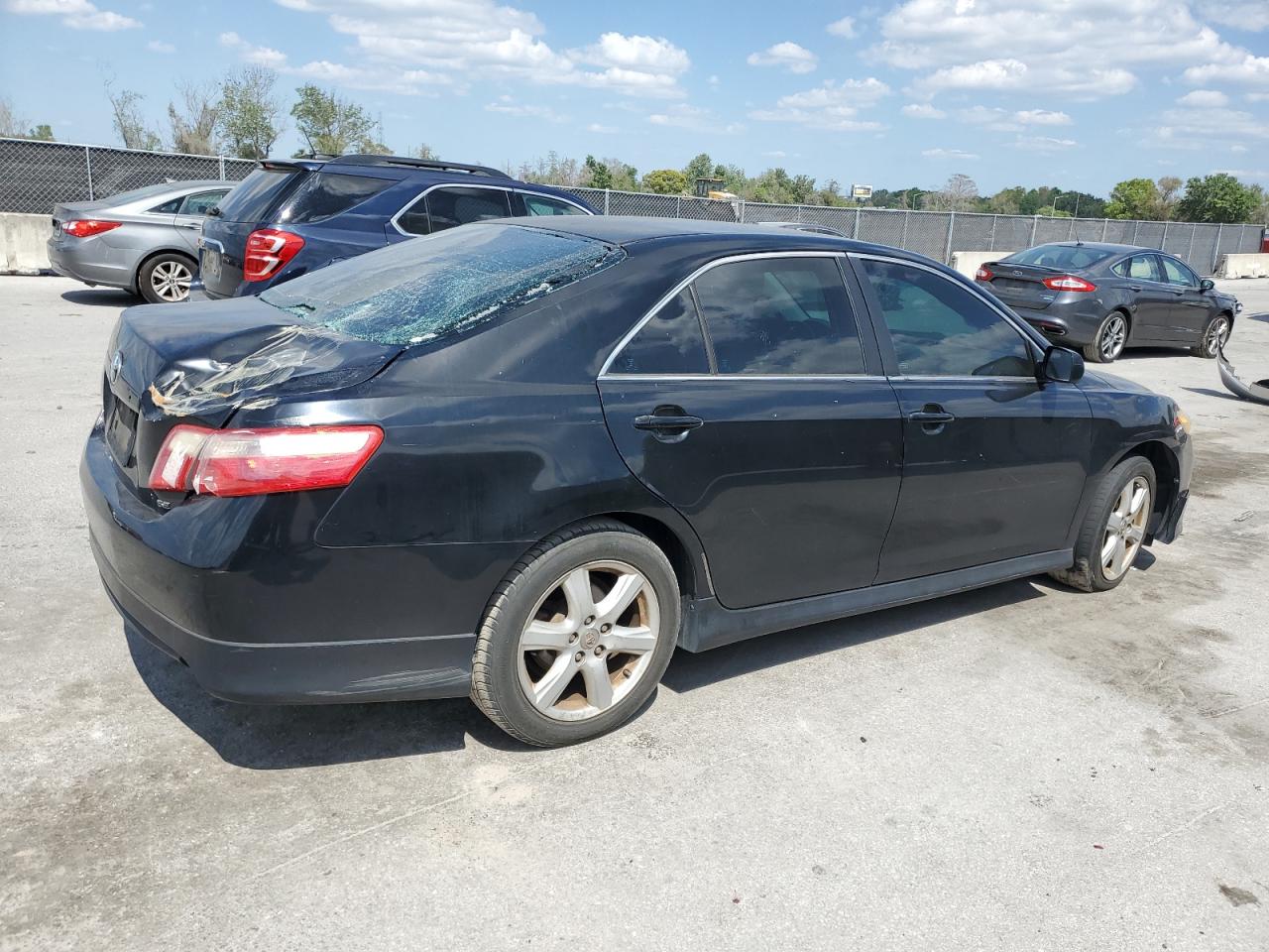 2009 Toyota Camry - Image 3