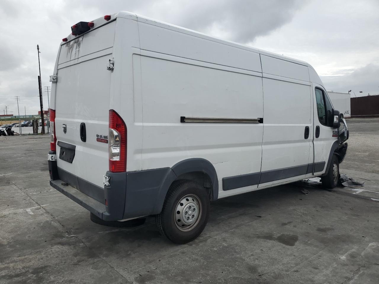 2017 RAM ProMaster City - Image 3