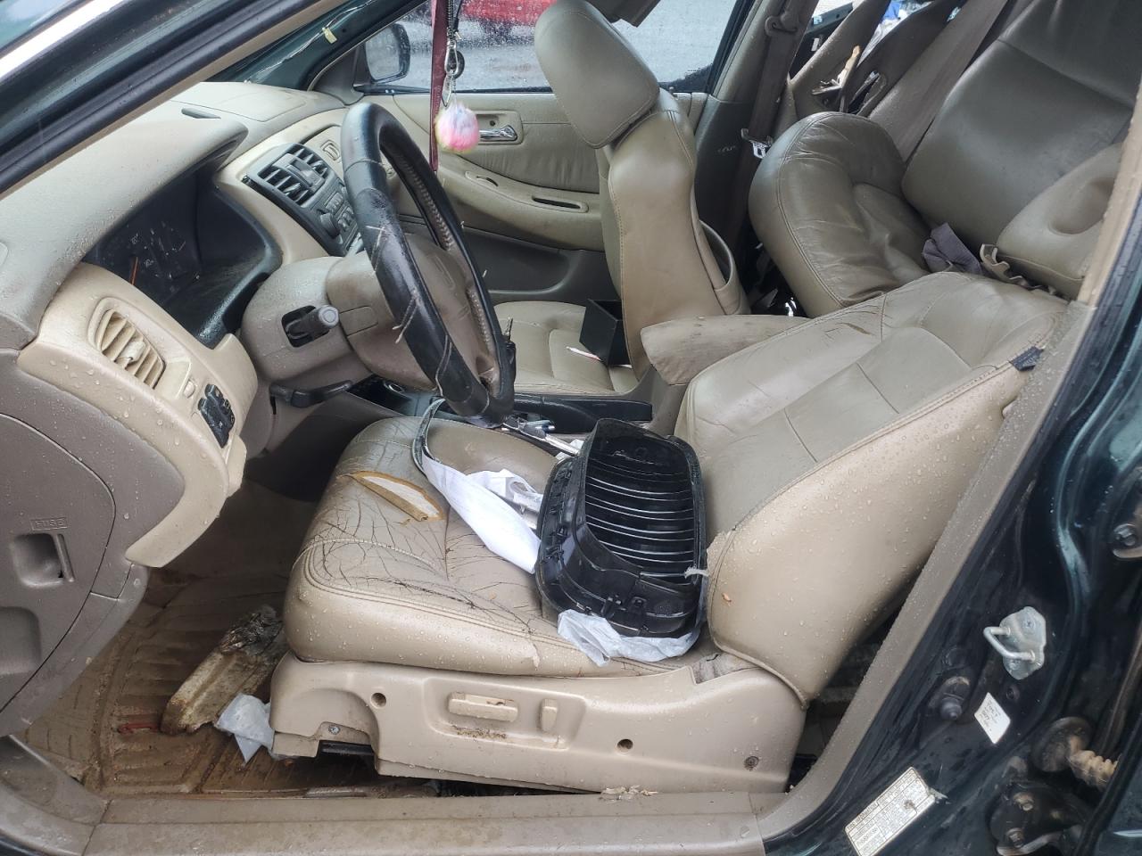 1998 Honda Accord - Image 7