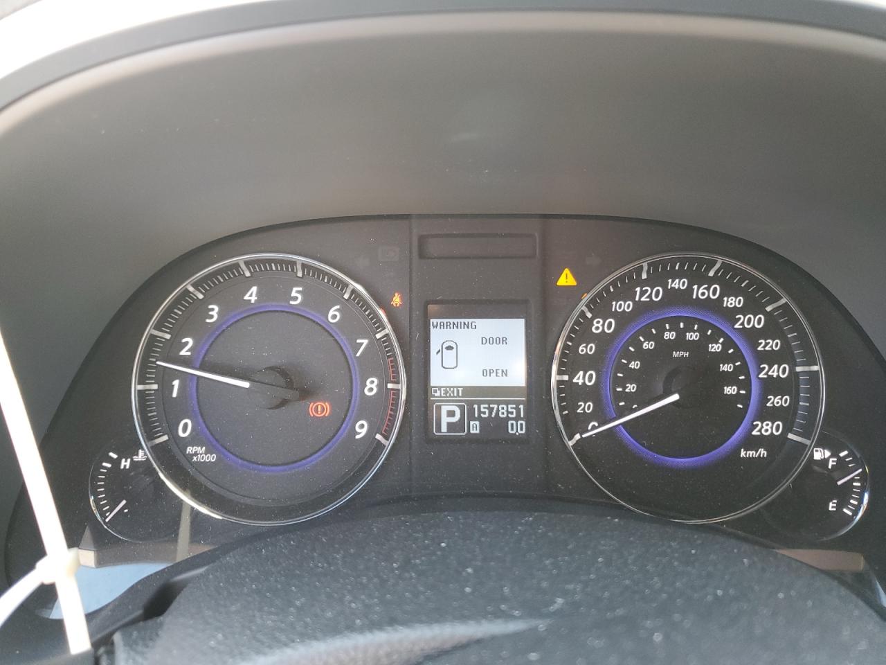 2014 Infiniti QX70 - Image 9