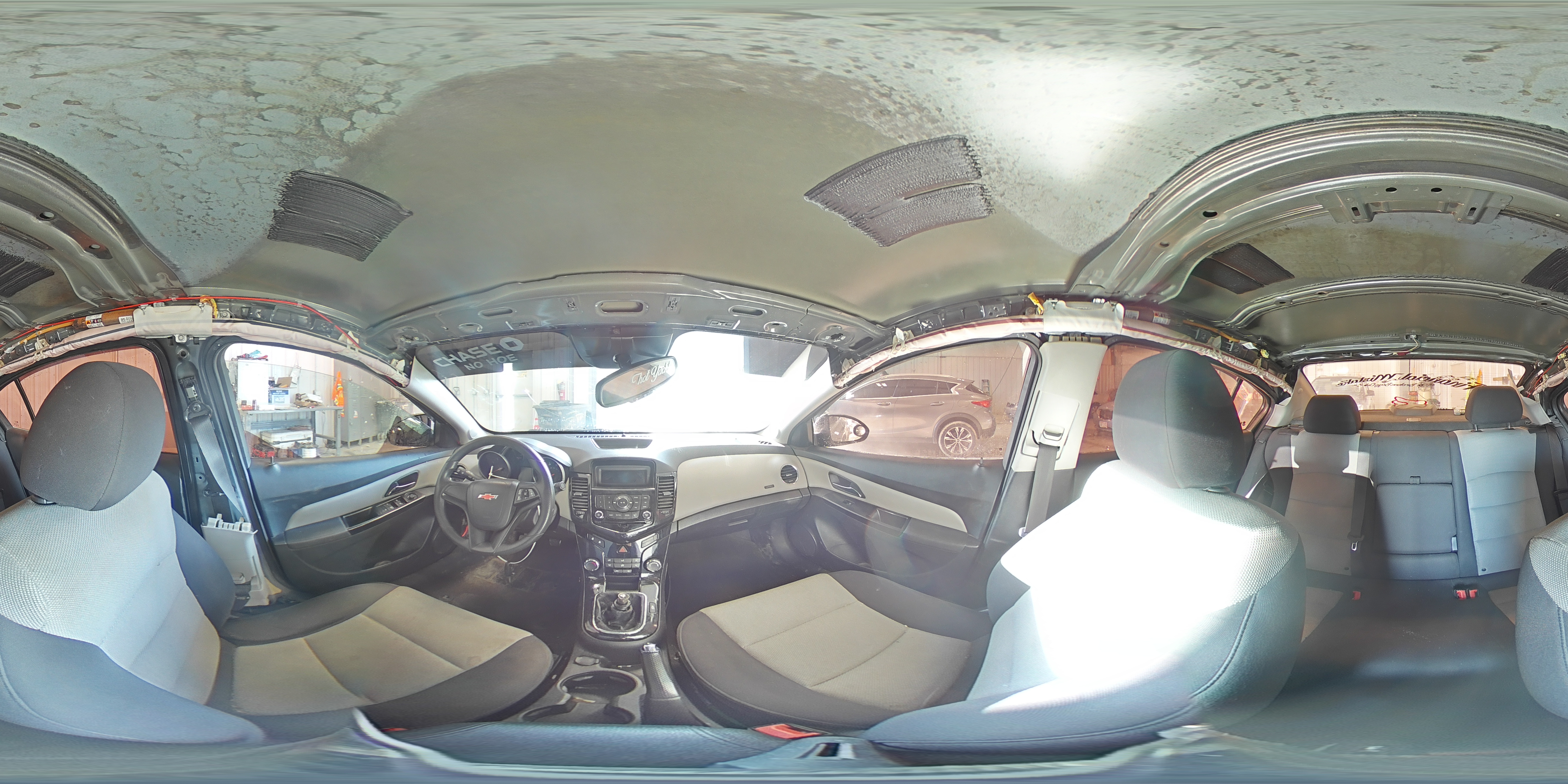 2014 Chevrolet Cruze - Image 14
