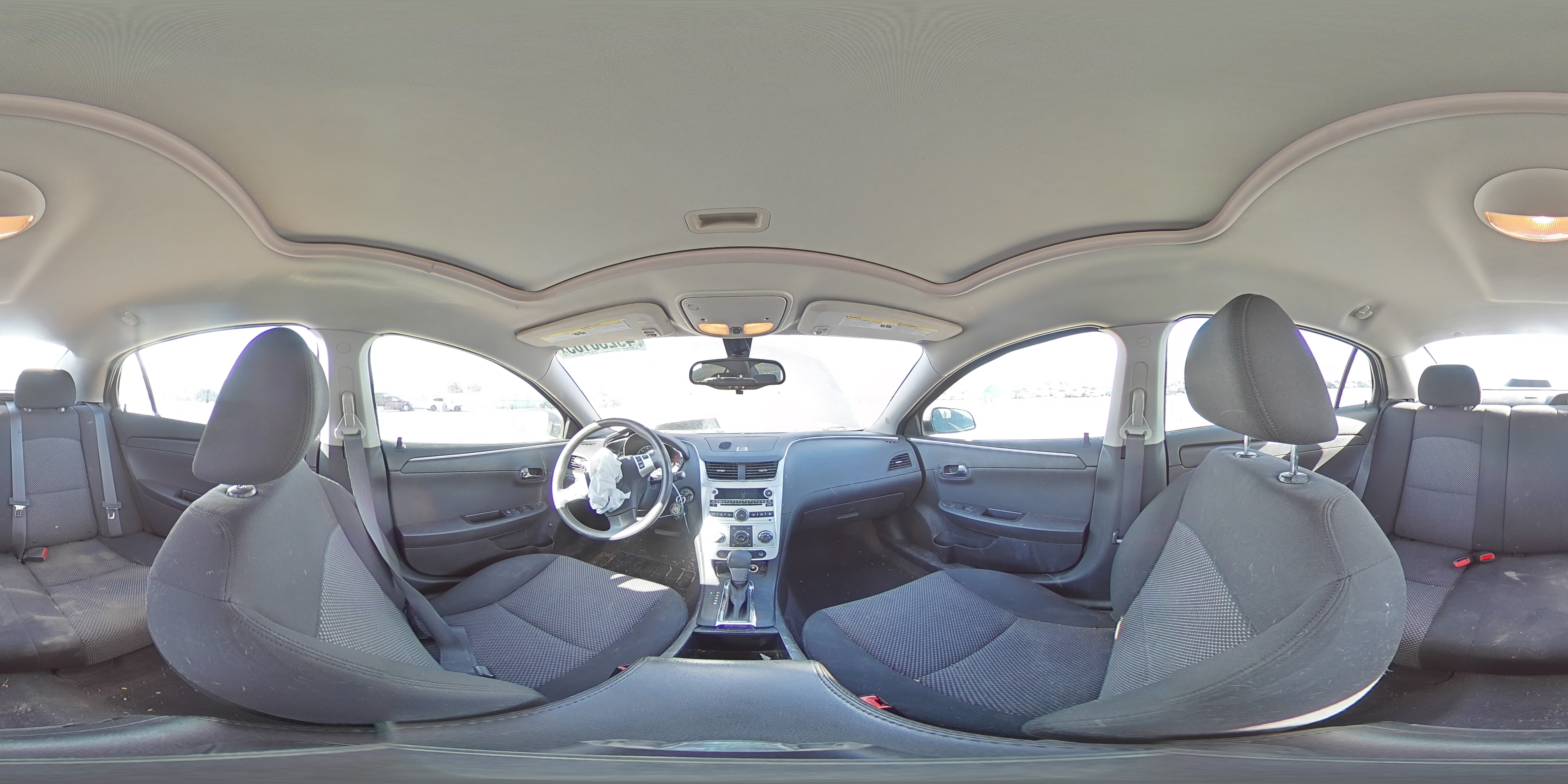 2011 Chevrolet Malibu - Image 13