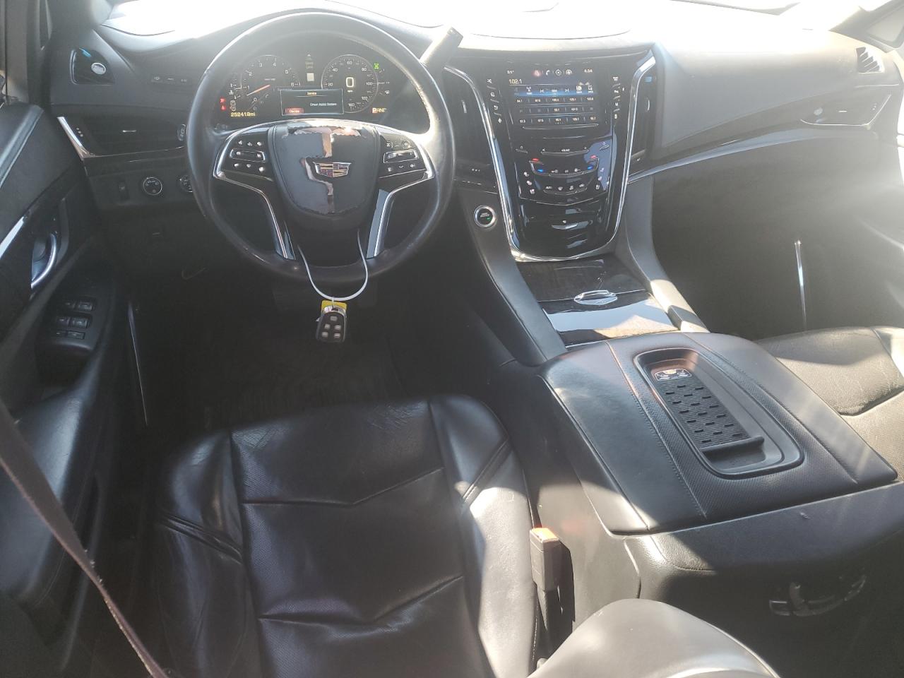 2015 Cadillac Escalade - Image 8