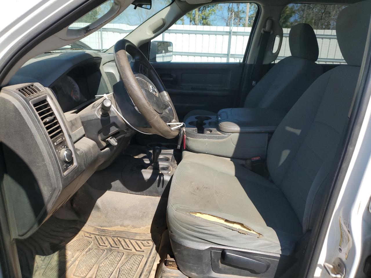 2014 RAM 3500 - Image 7