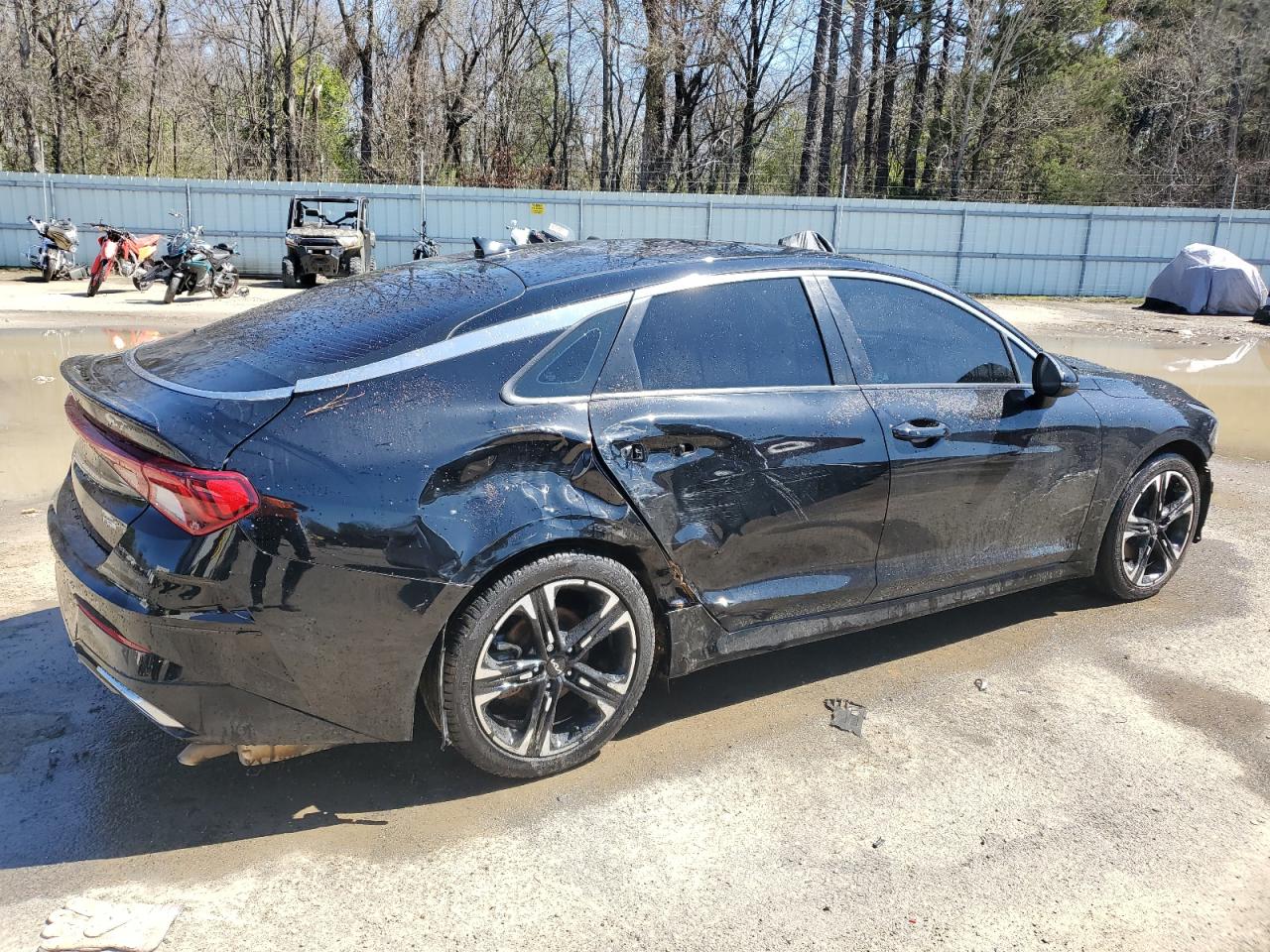 2023 Kia K5 - Image 3