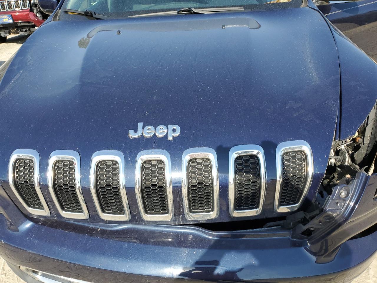 2016 Jeep Grand Cherokee - Image 12
