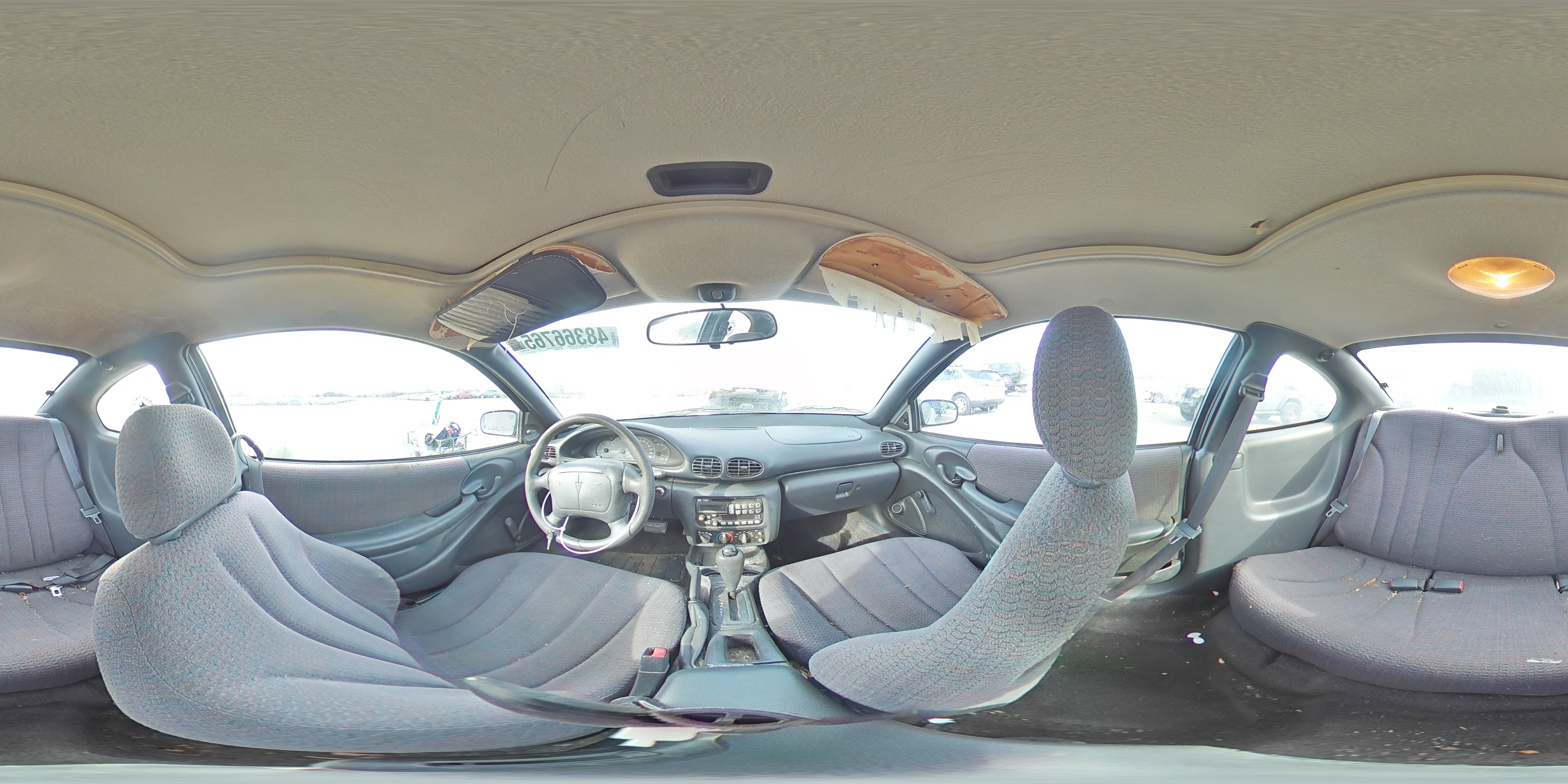 2000 Pontiac Sunfire - Image 13