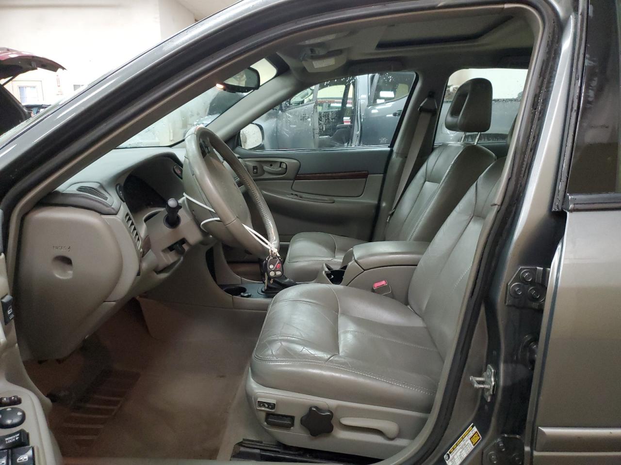 2005 Chevrolet Impala - Image 7