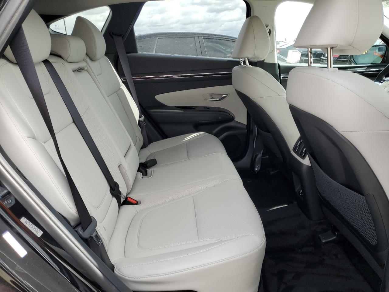 2023 Hyundai Tucson - Image 11