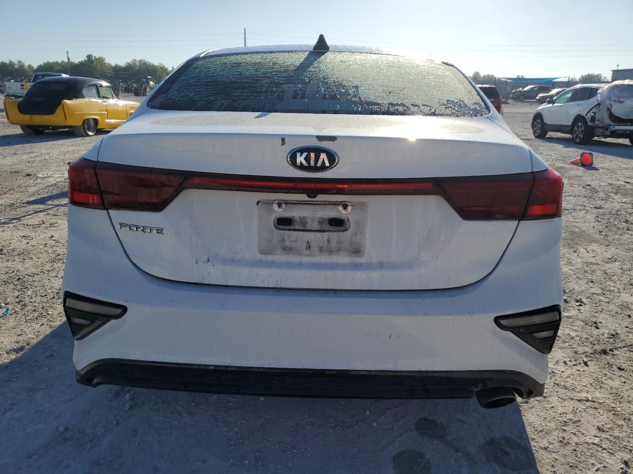 2019 Kia Forte - Image 6