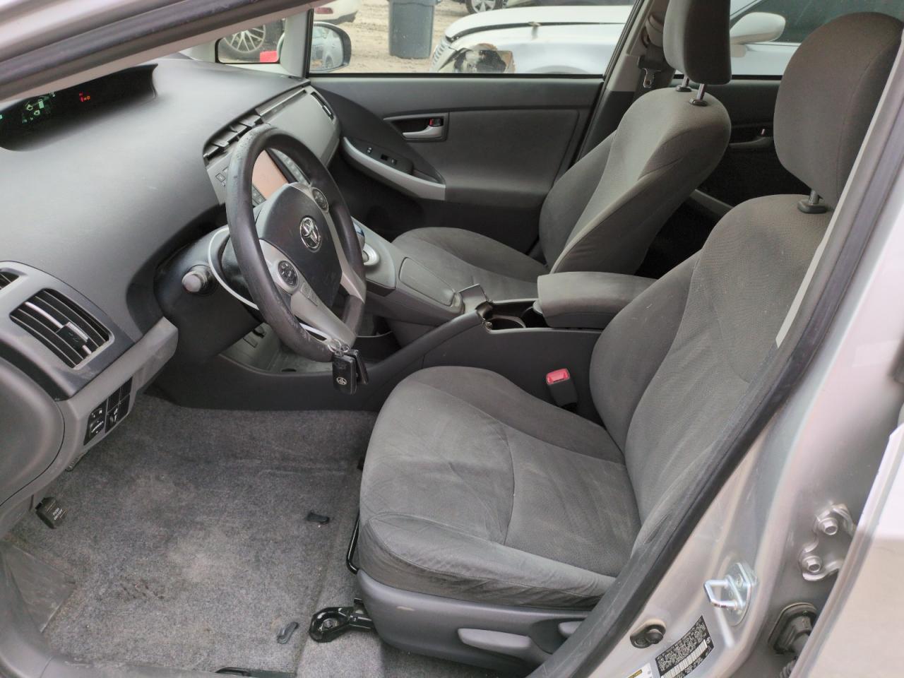 2010 Toyota Prius - Image 7