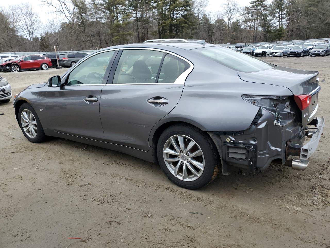 2015 Infiniti Q50 - Image 2