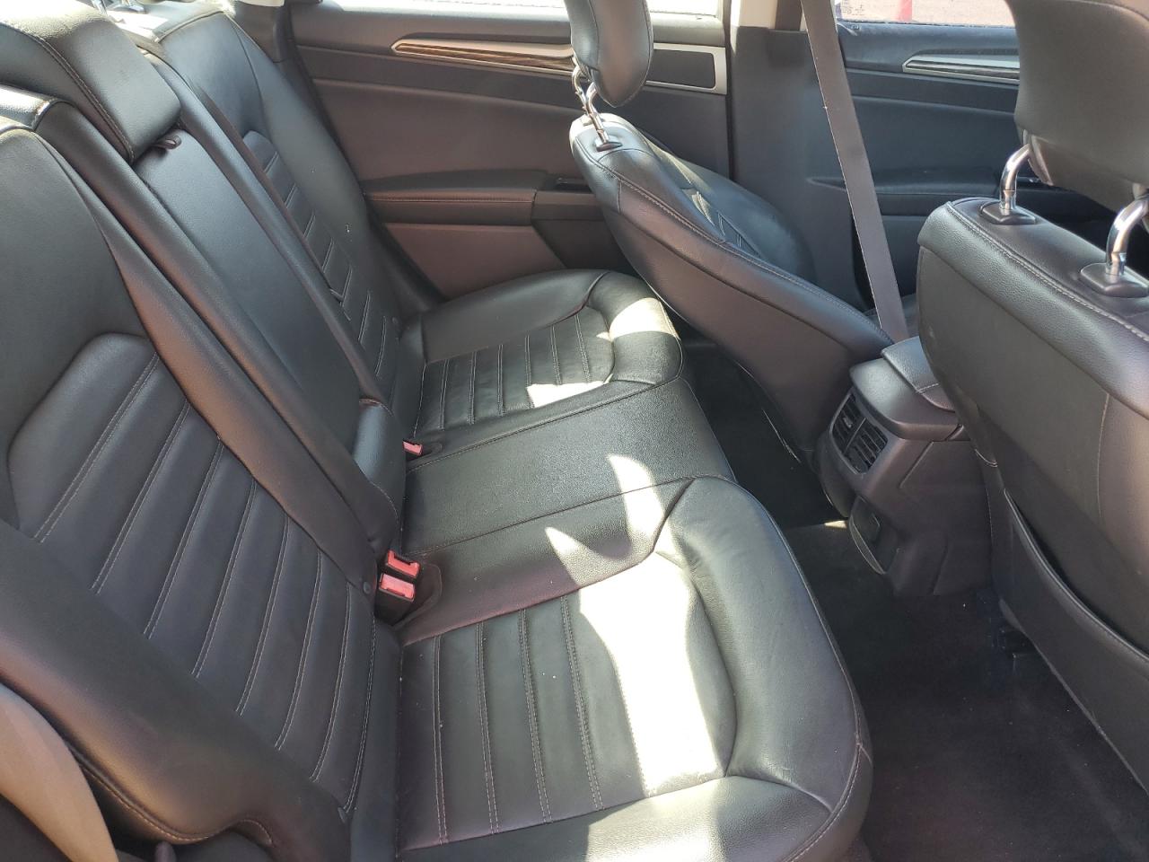 2013 Ford Fusion - Image 10