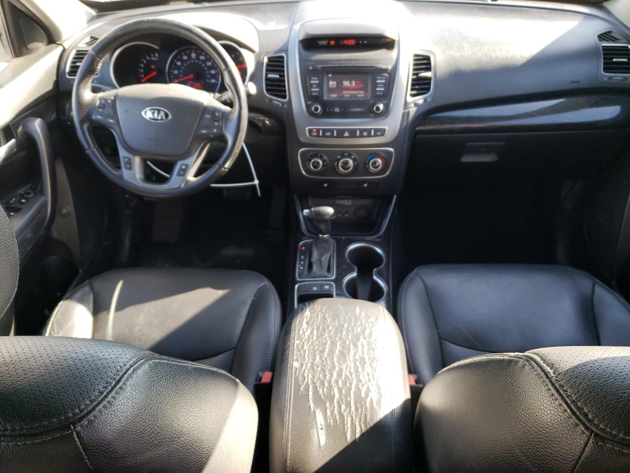 2015 Kia Sorento - Image 8