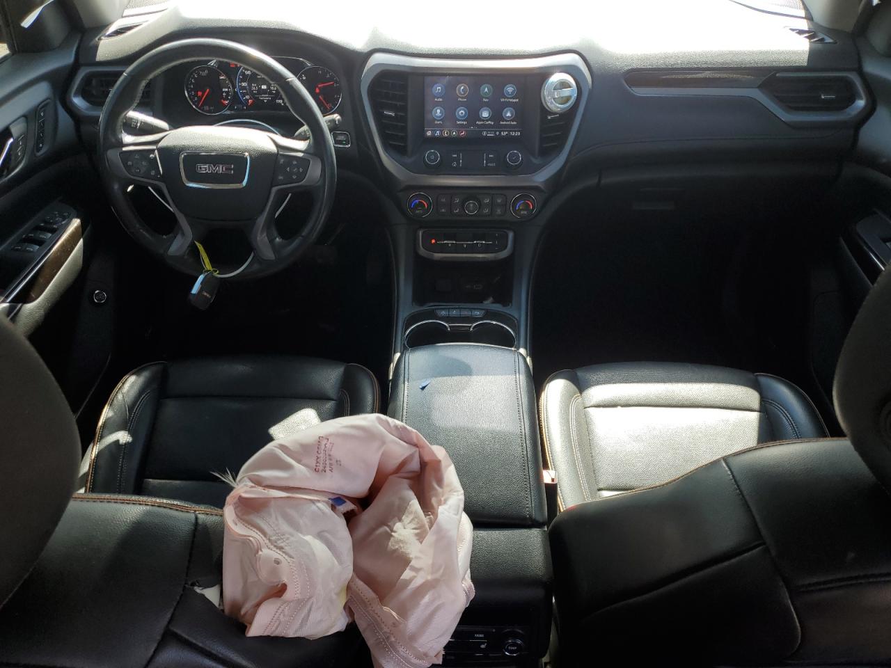 2021 GMC Acadia - Image 8