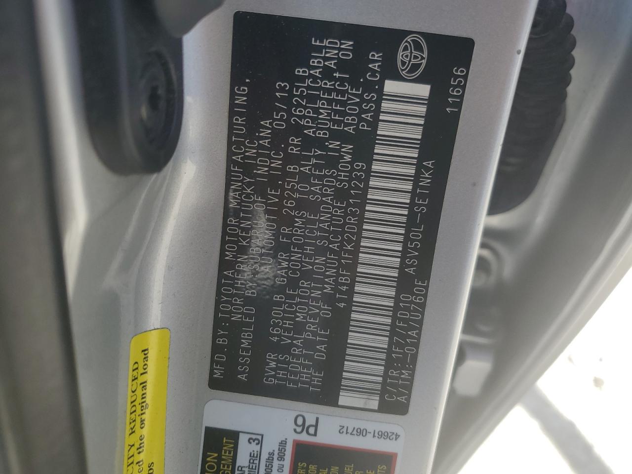 2013 Toyota Camry - Image 12