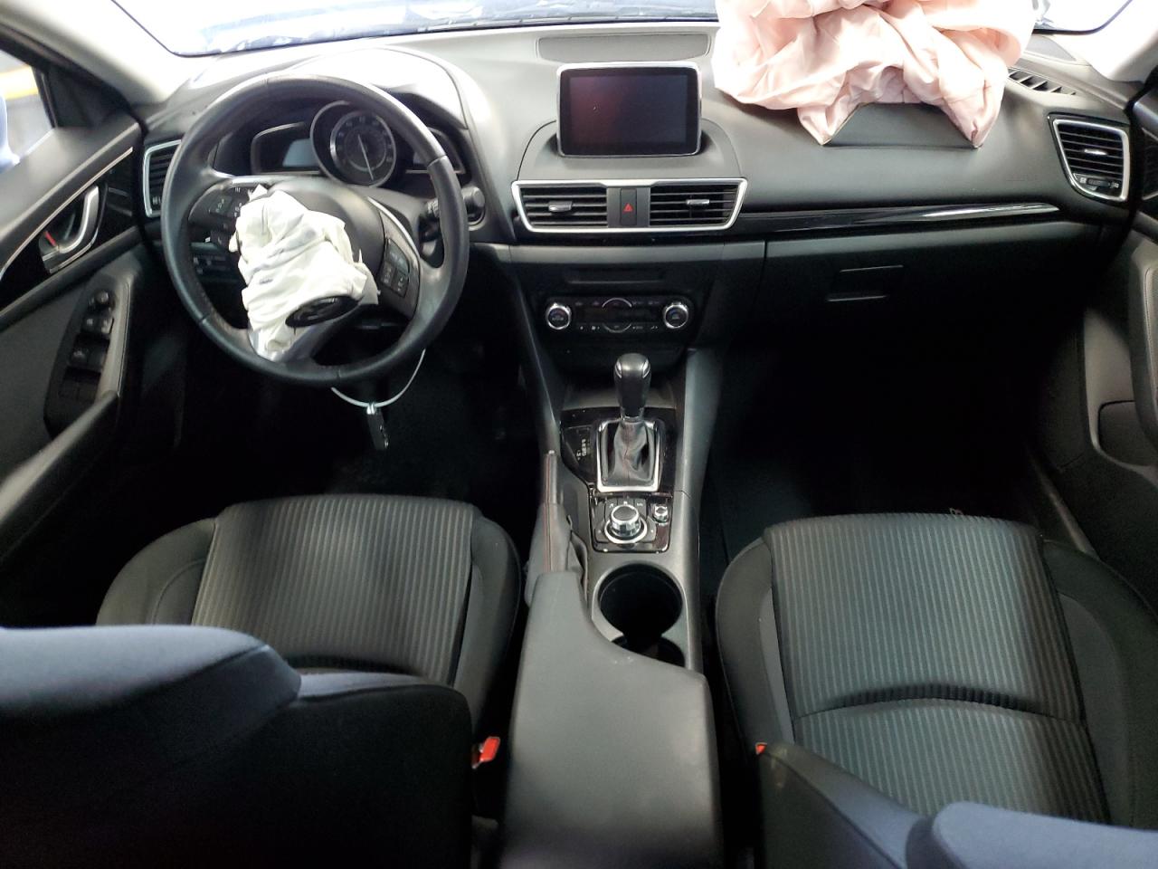 2014 Mazda 3 - Image 8