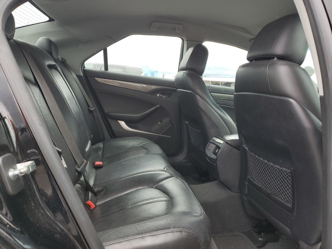 2009 Cadillac CTS - Image 10