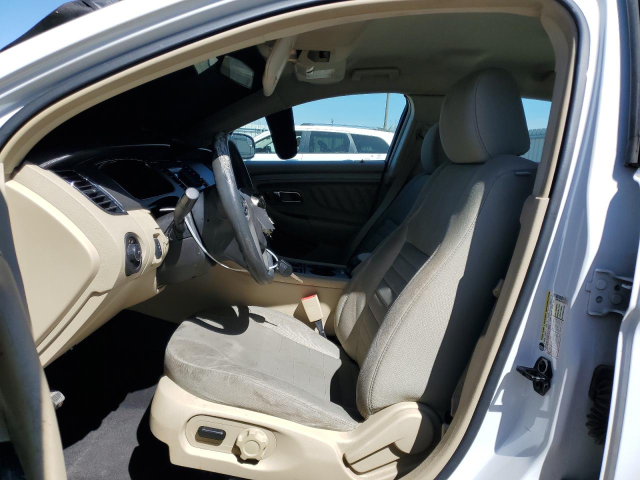2018 Ford Taurus Se VIN: 1FAHP2D82JG105213 Lot: 49351675