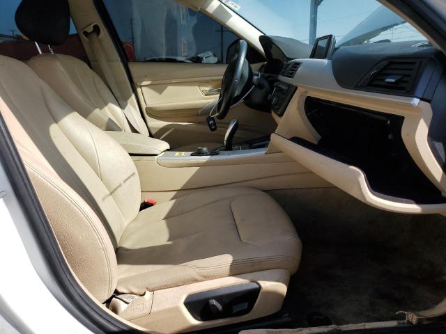  BMW 3 SERIES 2015 Biały