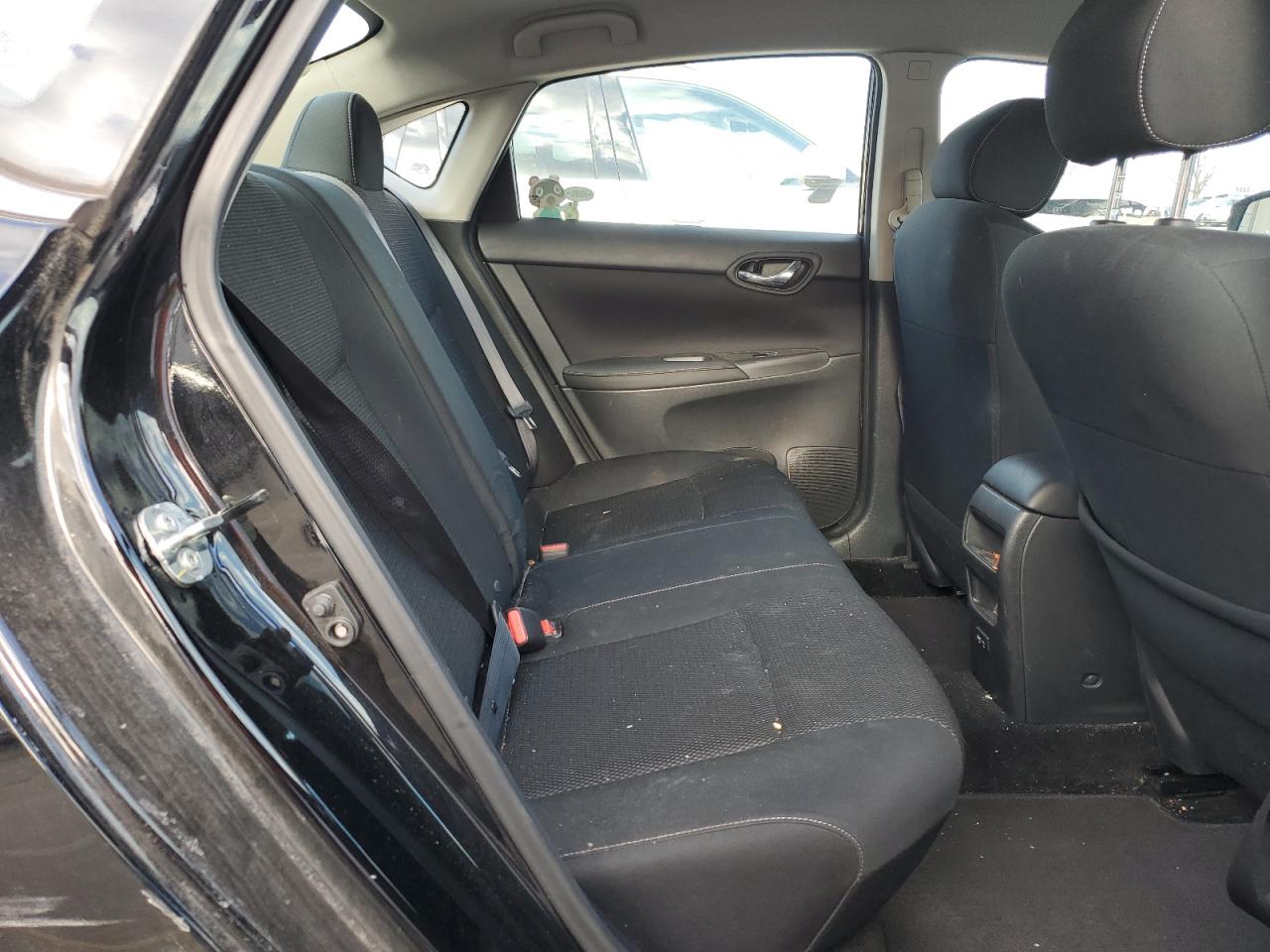 2019 Nissan Sentra - Image 10