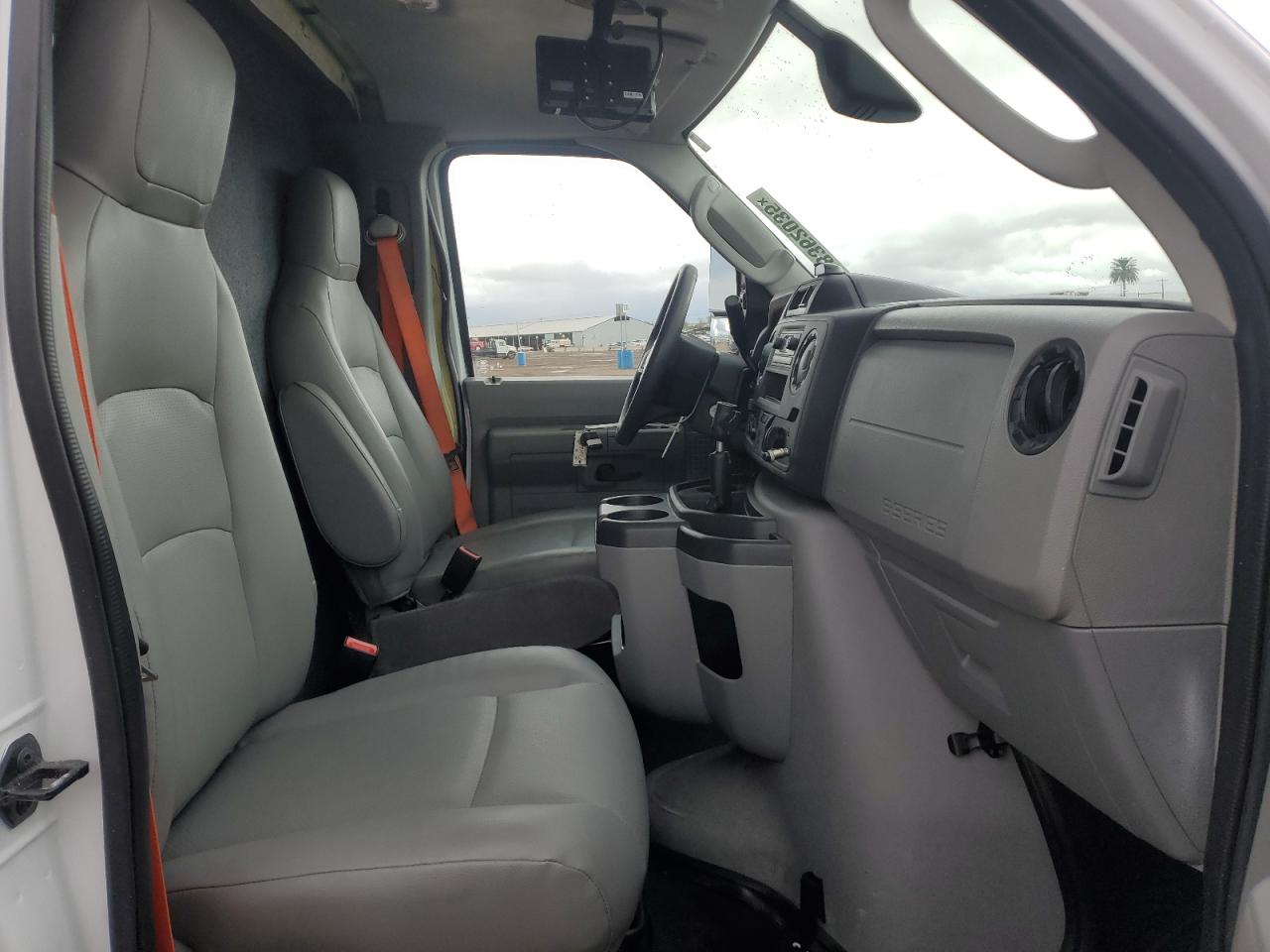 2022 Ford Econoline E450 Super Duty Cutaway Van VIN: 1FDXE4FN7NDC31676 Lot: 48362035