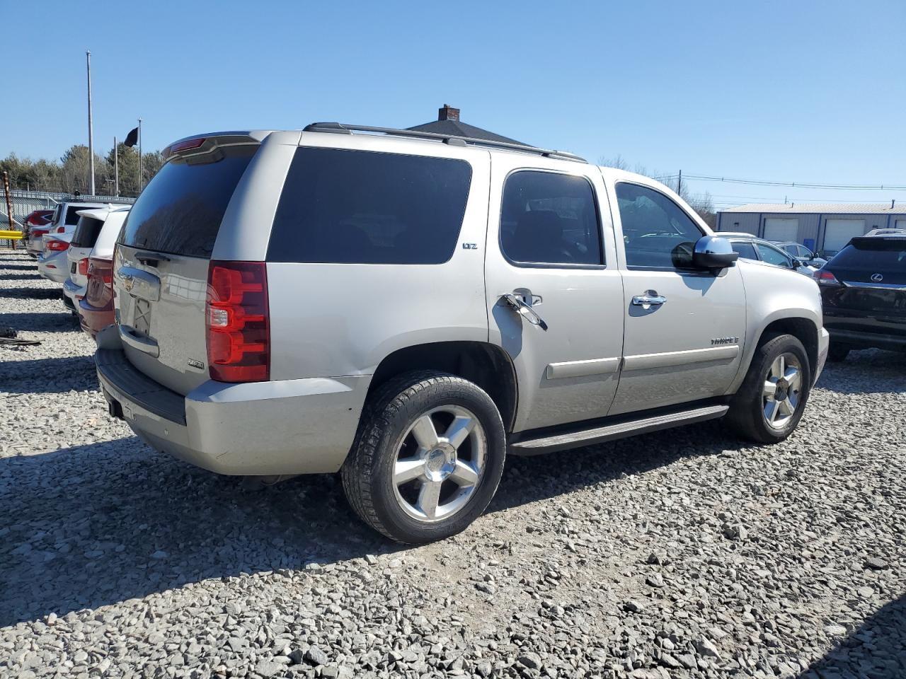 2008 Chevrolet Tahoe - Image 3