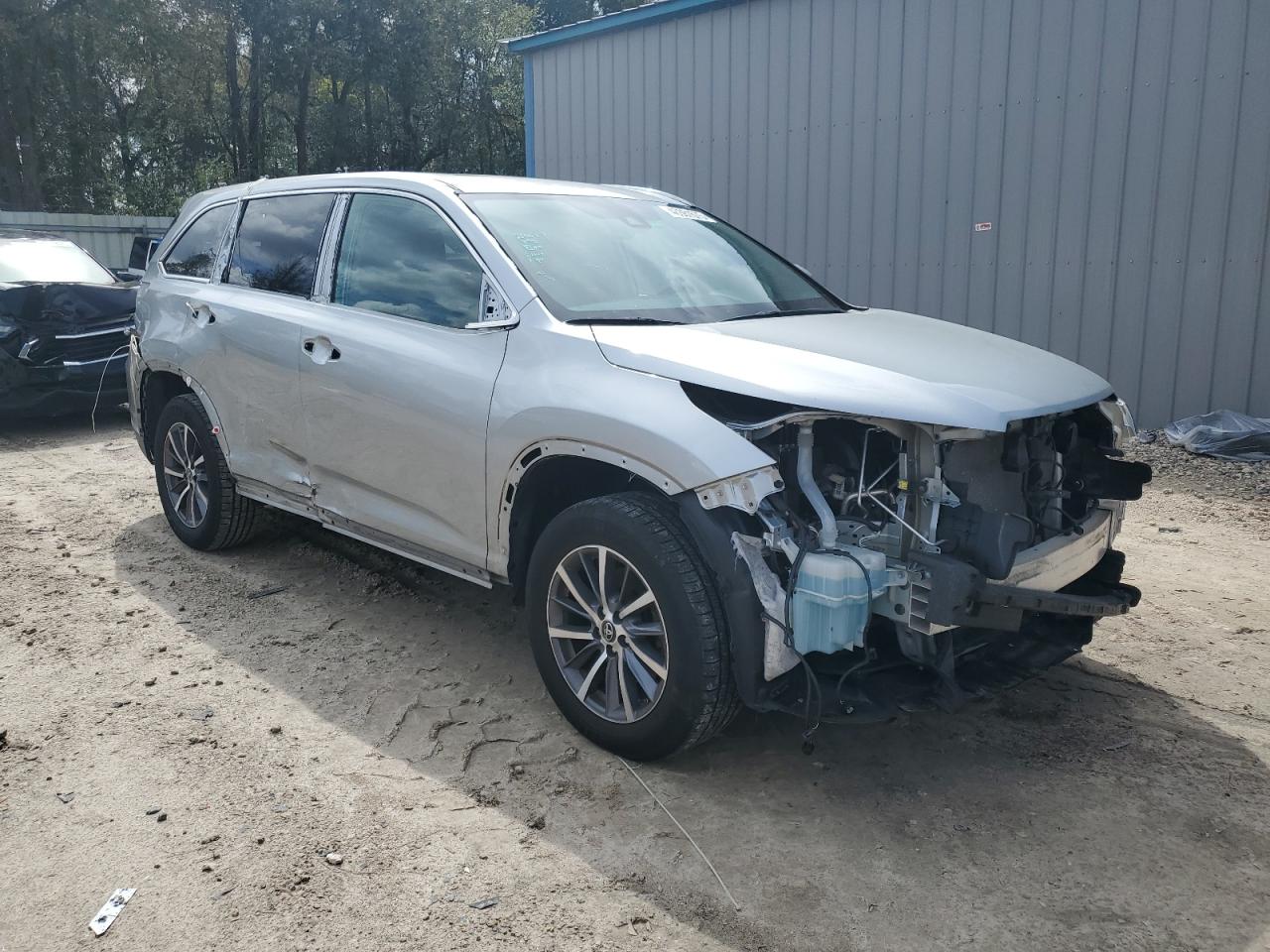 2018 Toyota Highlander - Image 4