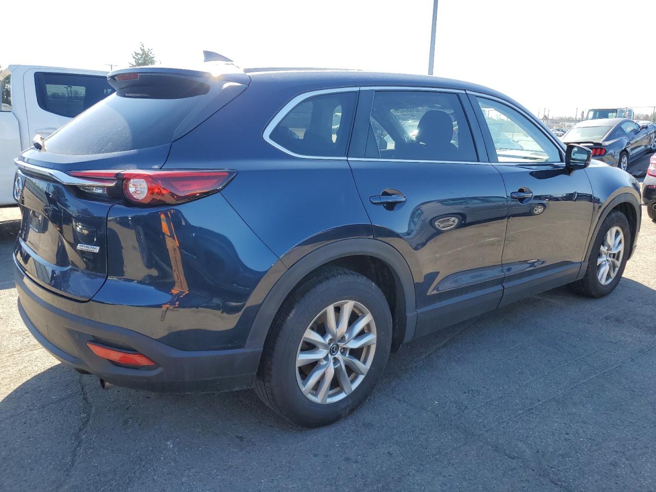 2016 Mazda CX-9 - Image 3