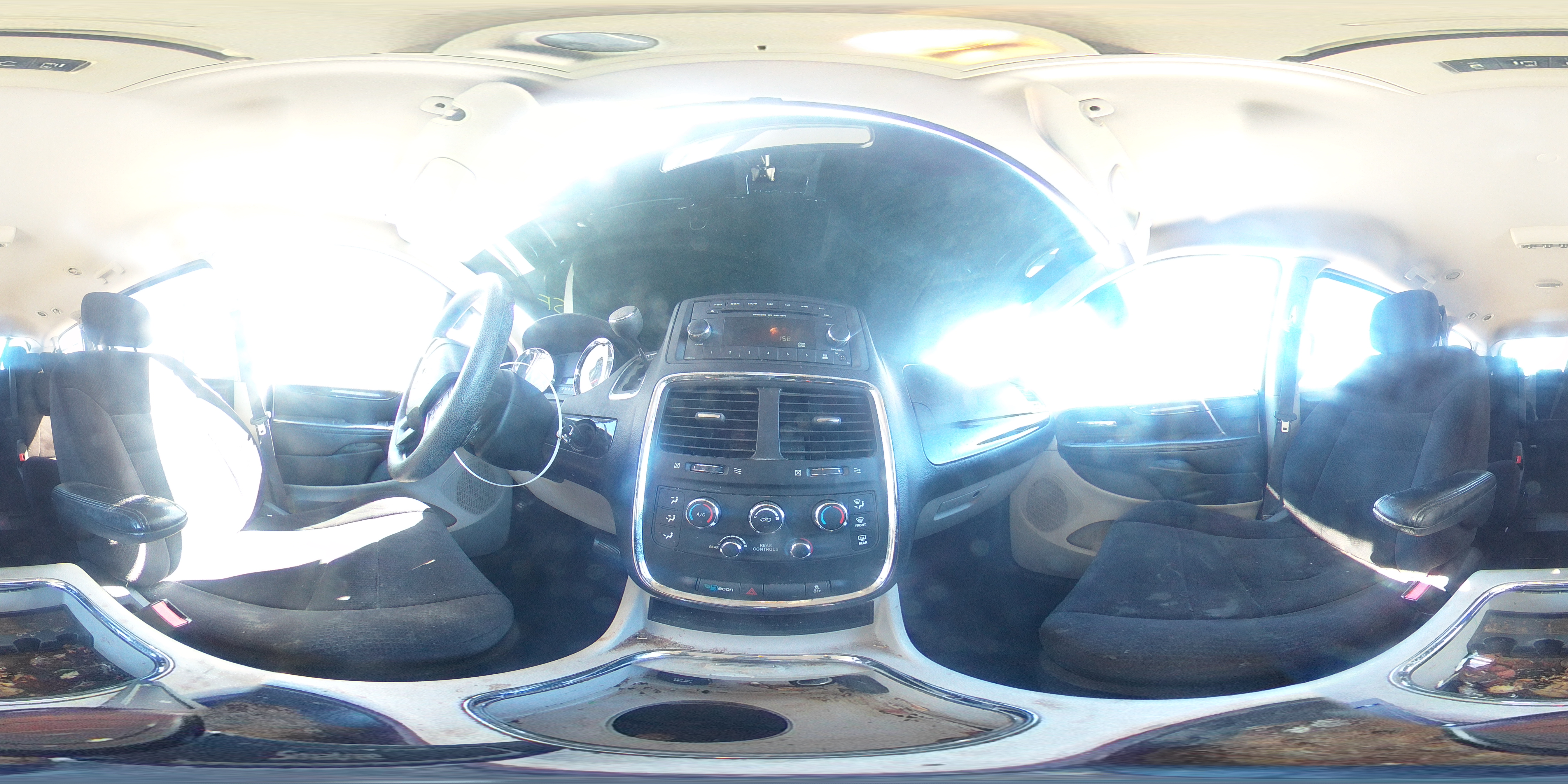 2012 Dodge Caravan - Image 16