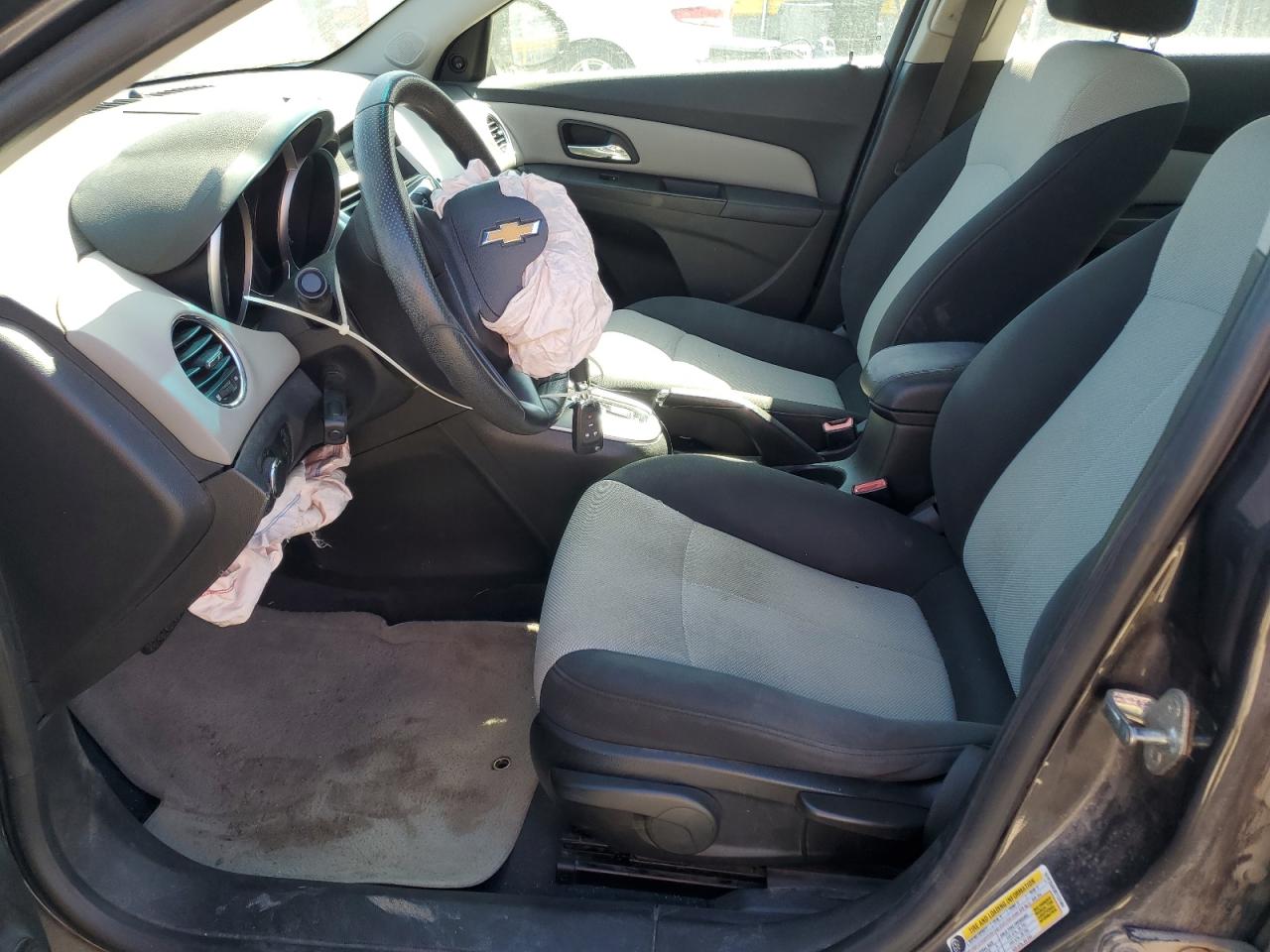2011 Chevrolet Cruze - Image 7