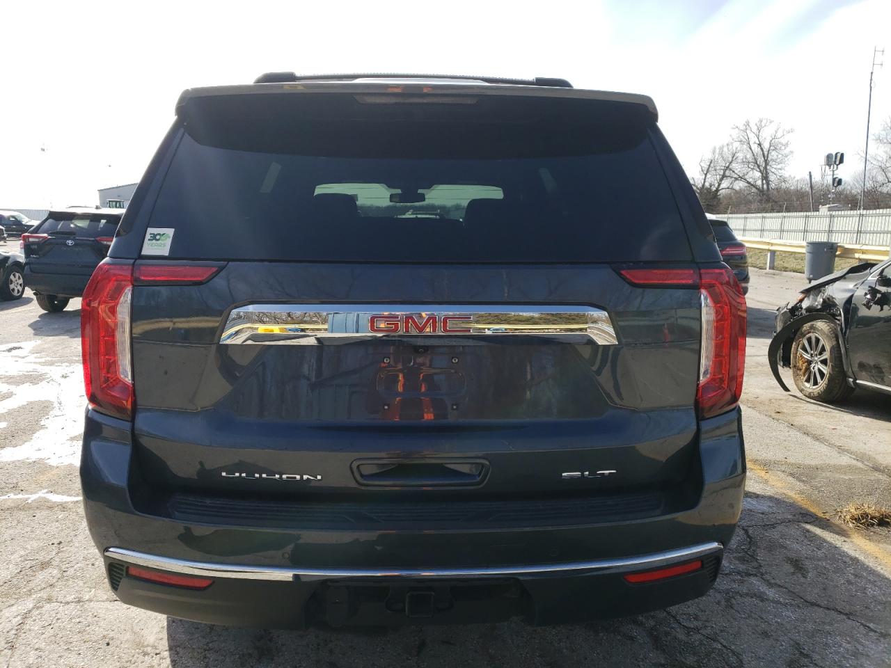 2021 GMC Yukon - Image 6