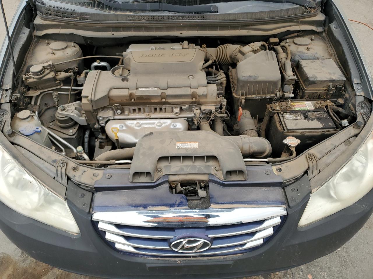 2010 Hyundai Elantra - Image 11