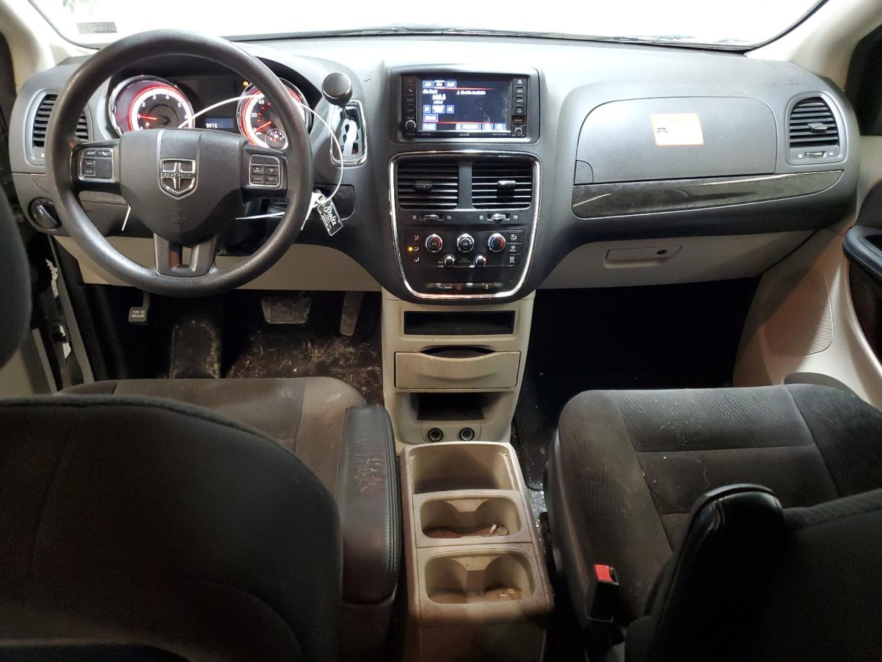 2018 Dodge Caravan - Image 8