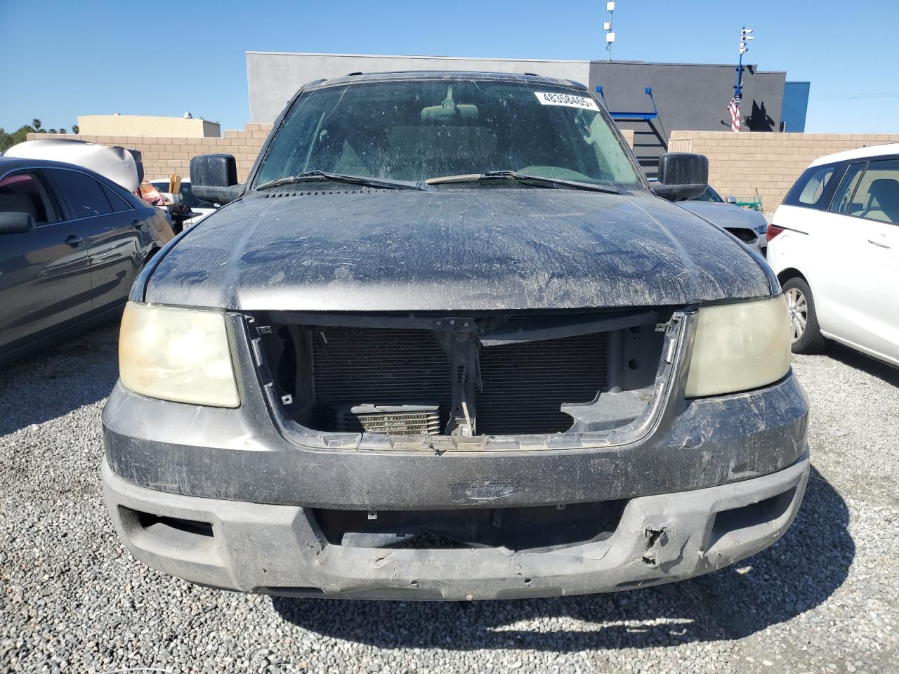 2003 Ford Expedition - Image 5