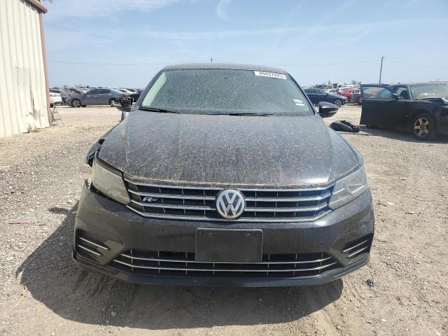  VOLKSWAGEN PASSAT 2017 Czarny