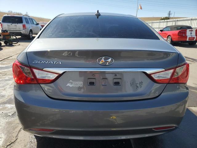 HYUNDAI SONATA 2013 Сірий