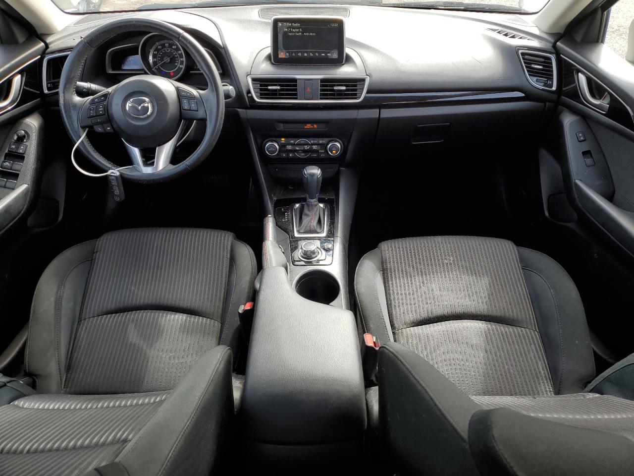 2016 Mazda 3 - Image 8