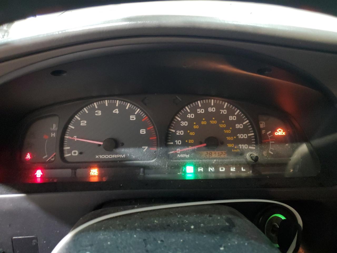 2001 Toyota 4Runner - Image 9